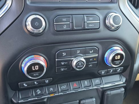 Used 2021 GMC Sierra 1500 AT4 AWD/4WD image 29