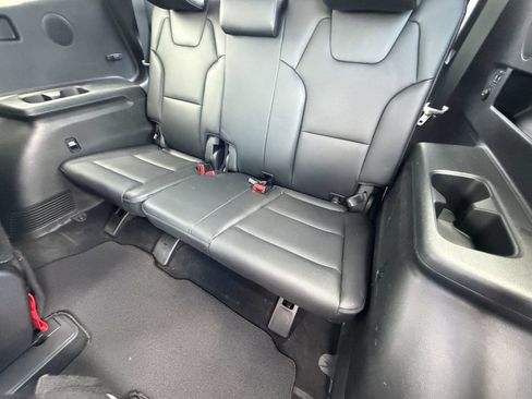 Used 2022 Kia Telluride SX w/ SX Prestige Package AWD/4WD image 33