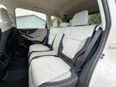 Used 2021 Subaru Forester AWD/4WD image 16
