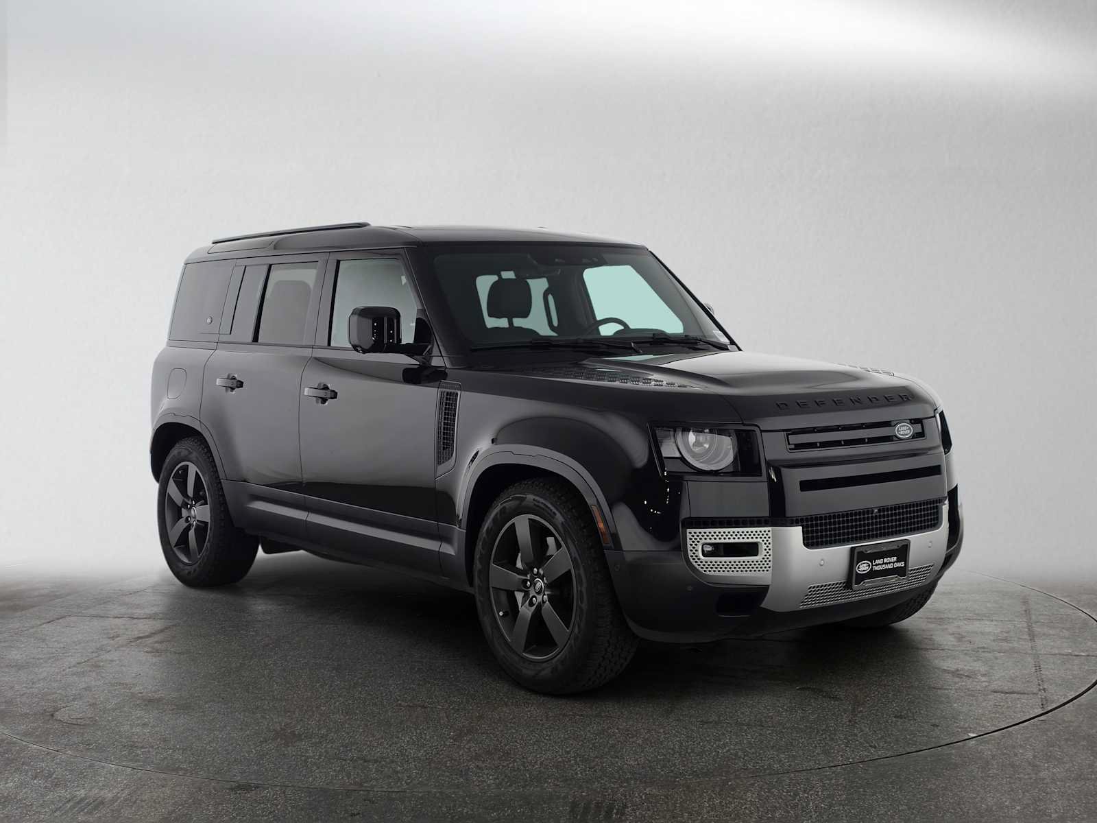 Used 2024 Land Rover Defender 110 S AWD/4WD image 1