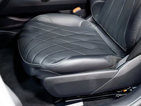 Used 2023 Mercedes-Benz EQS AMG 4MATIC image 9