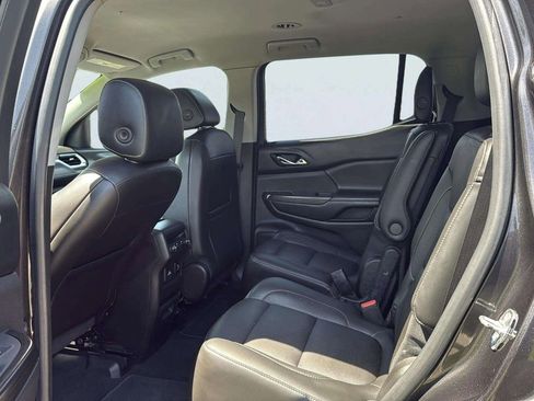 Used 2017 GMC Acadia SLT image 27