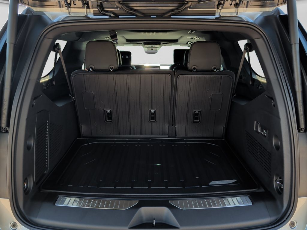 New 2026 GMC Yukon XL AT4 w/ AT4 Premium Plus Package AWD/4WD image 43