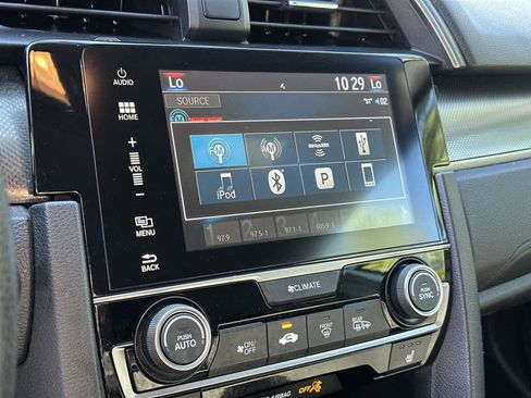 Used 2018 Honda Civic EX image 16