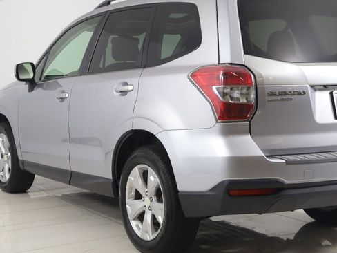 Used 2014 Subaru Forester 2.5i Premium AWD/4WD image 21