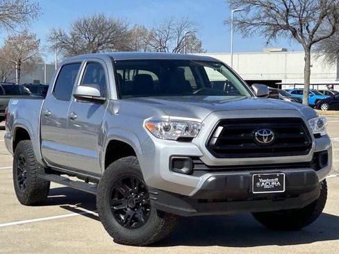 Used 2021 Toyota Tacoma SR image 2