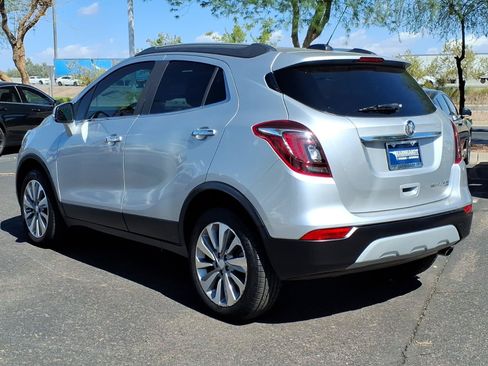Used 2019 Buick Encore Preferred AWD/4WD image 3