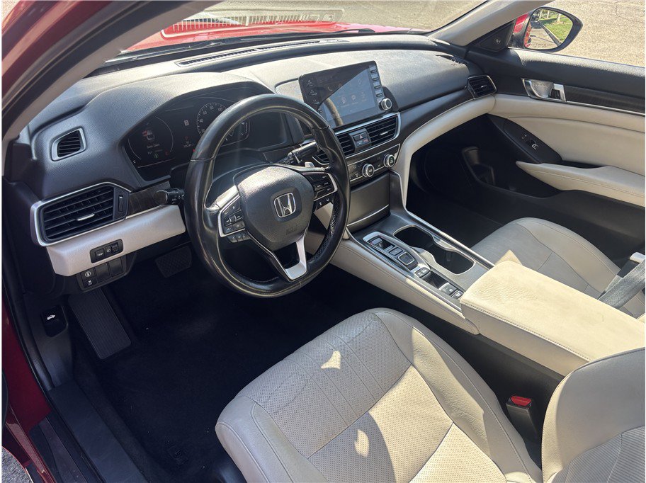 Used 2018 Honda Accord EX-L image 9