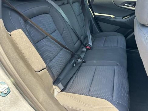 Used 2025 Chevrolet Equinox LT w/ Safety and Technology Package FWD image 22