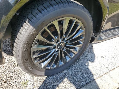 Used 2022 INFINITI QX80 Sensory w/ Cargo Package RWD image 18