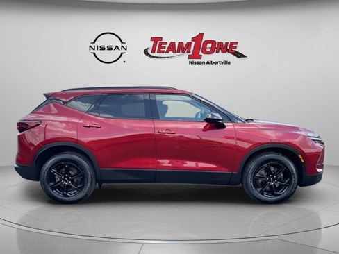 Used 2023 Chevrolet Blazer LT w/ Midnight/Sport Edition FWD image 8