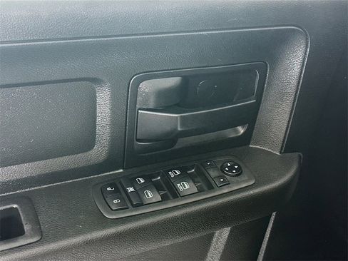 Used 2020 RAM 3500 Tradesman image 24