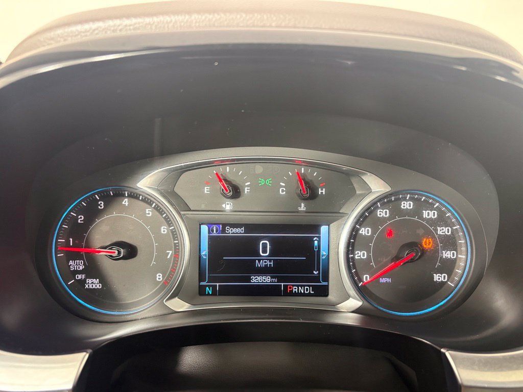 Used 2019 Chevrolet Traverse Premier w/ Driver Confidence II Package FWD image 23
