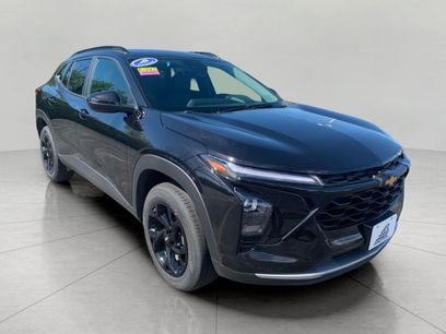 Used 2025 Chevrolet Trax LT