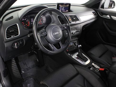 Used 2018 Audi Q3 2.0T Premium w/ Convenience Package image 18