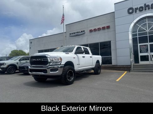 Used 2022 RAM 2500 Tradesman AWD/4WD image 9