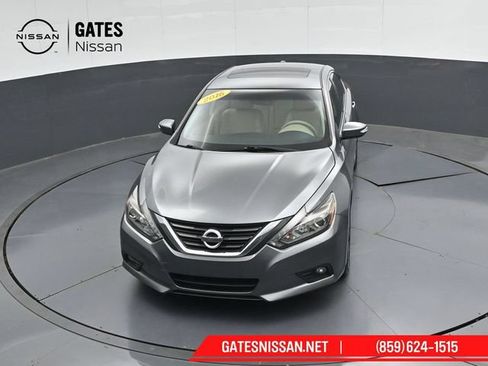 Used 2016 Nissan Altima 2.5 SL w/ 2.5 Technology w/LED Package FWD image 46