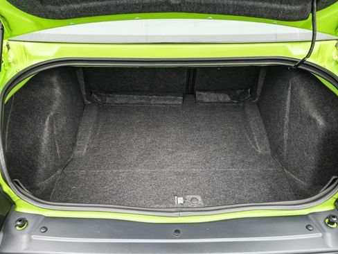 Used 2015 Dodge Challenger SRT Hellcat image 24