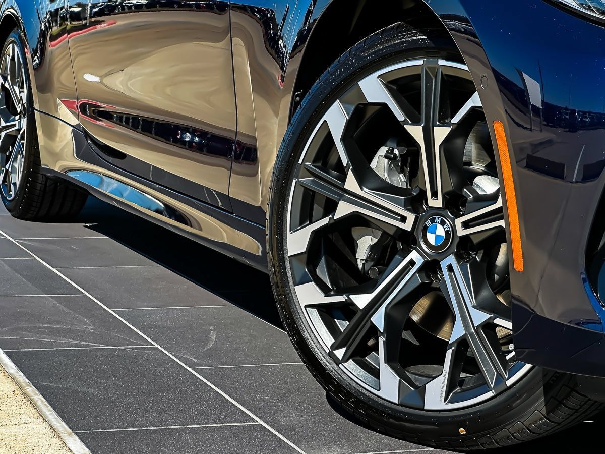New 2026 BMW 430i Convertible w/ Parking Assistance Package RWD image 2
