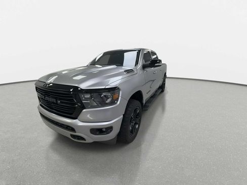 Used 2021 RAM 1500 4x4 Crew Cab image 4
