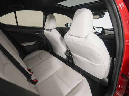 Certified 2025 Lexus UX 300h FWD w/ Accessory Package (Z1) image 18