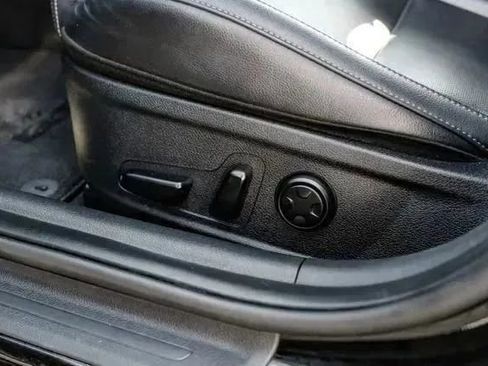 Used 2021 Kia Stinger GT-Line RWD image 38