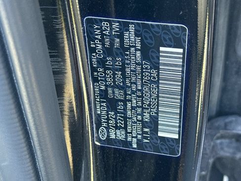 Used 2024 Hyundai Elantra Limited FWD image 26