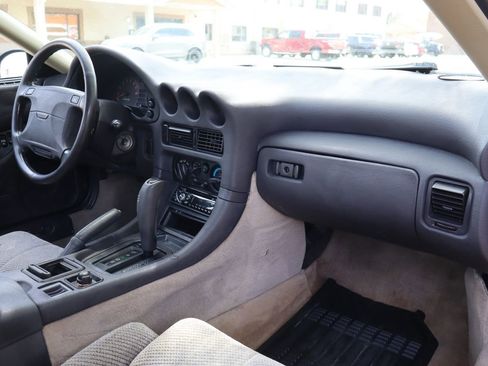 Used 1993 Dodge Stealth FWD image 17