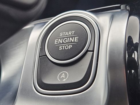 Certified 2026 Mercedes-Benz GLB 250 image 31