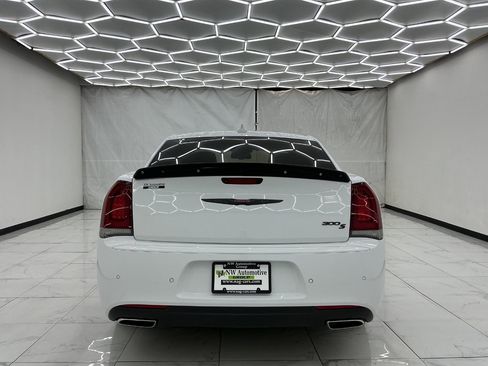 Used 2021 Chrysler 300 S RWD image 10