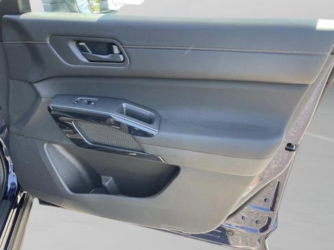 New 2026 Nissan Pathfinder SV FWD image 18
