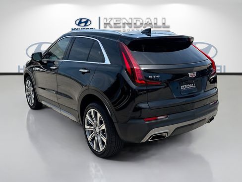 Used 2023 Cadillac XT4 Premium Luxury w/ Driver Assist Package FWD image 4