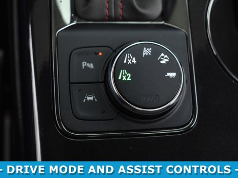 Used 2021 Chevrolet Blazer RS w/ Enhanced Convenience Package image 23