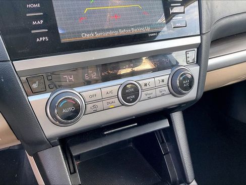 Used 2016 Subaru Legacy 2.5i Limited image 15