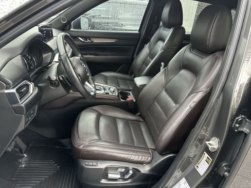 Used 2022 MAZDA CX-5 Signature AWD/4WD image 2