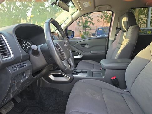 Certified 2022 Nissan Frontier SV RWD image 21