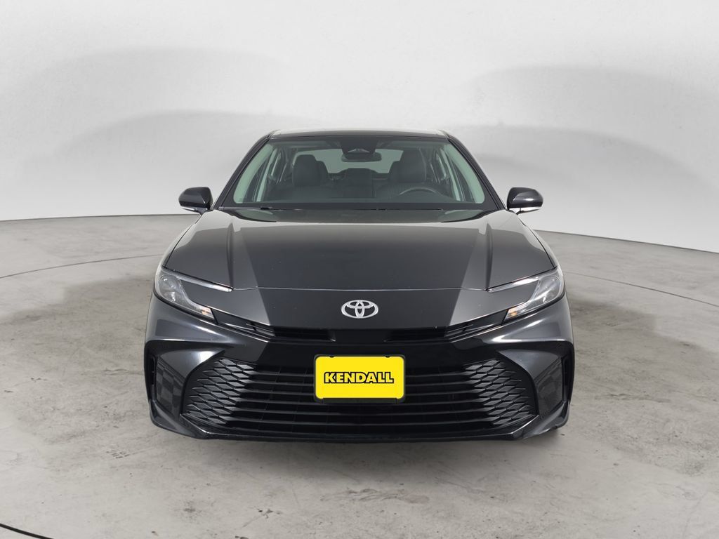 Used 2025 Toyota Camry LE FWD image 2