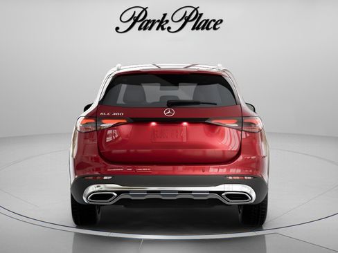 Used 2026 Mercedes-Benz GLC 300 image 17