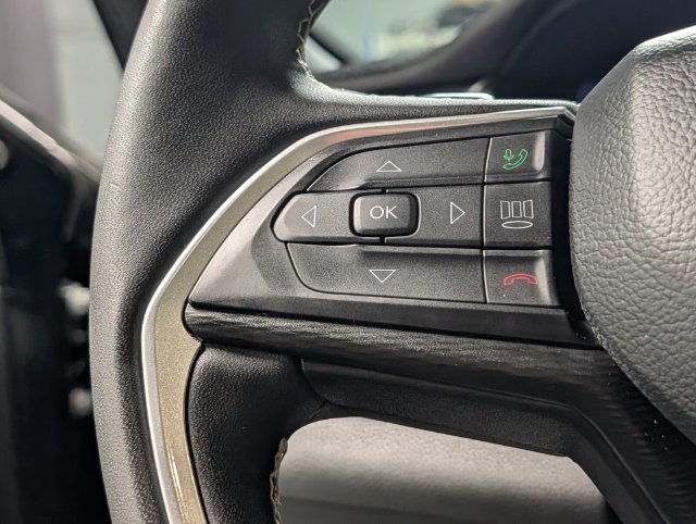 Used 2024 Jeep Grand Cherokee Altitude AWD/4WD image 18