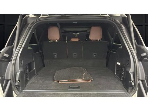 Used 2025 Lincoln Navigator L Reserve AWD/4WD image 27