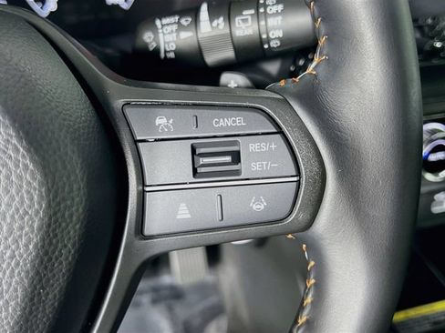 Used 2025 Honda CR-V Sport-L image 18