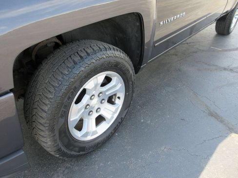 Used 2016 Chevrolet Silverado 1500 LT w/ All Star Edition AWD/4WD image 11
