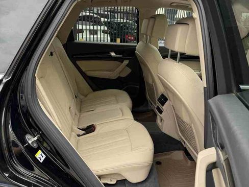 Used 2018 Audi Q5 2.0T Premium Plus w/ Premium Plus Package image 16