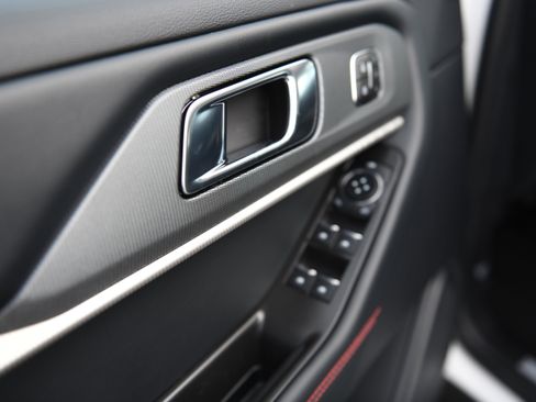 New 2026 Ford Explorer ST-Line image 22