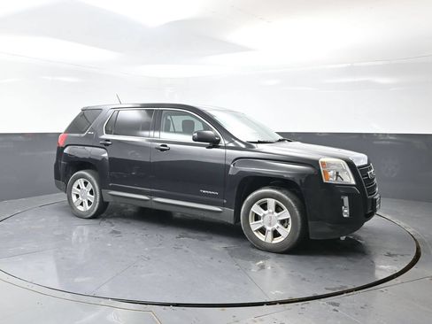 Used 2013 GMC Terrain SLE AWD/4WD image 3