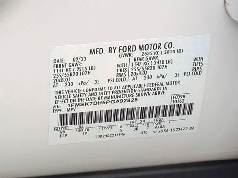 Used 2023 Ford Explorer XLT w/ Equipment Group 202A RWD image 37