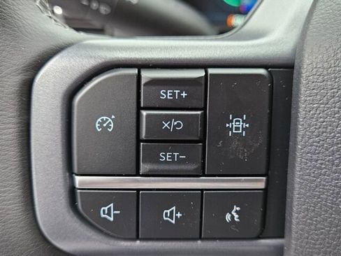 New 2025 Ford F150 Lightning XLT AWD/4WD image 32