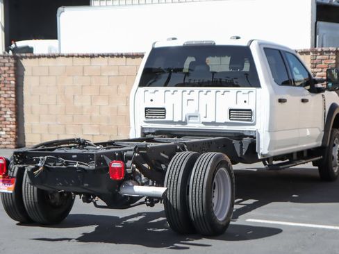 Used 2023 Ford F550 2WD Crew Cab Super Duty image 10