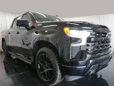 Used 2024 Chevrolet Silverado 1500 RST AWD/4WD image 2