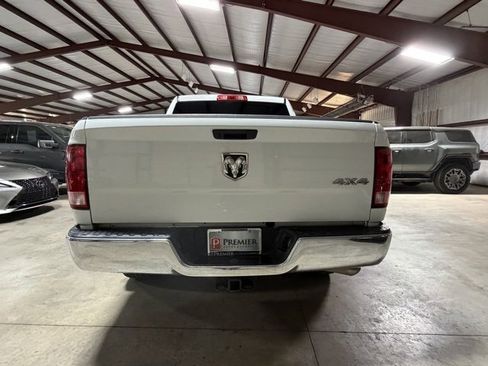 Used 2022 RAM 1500 Tradesman w/ Chrome Appearance Group image 7